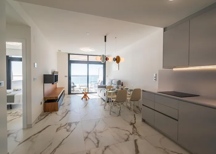 Sunset Sailors 16 - 47 *